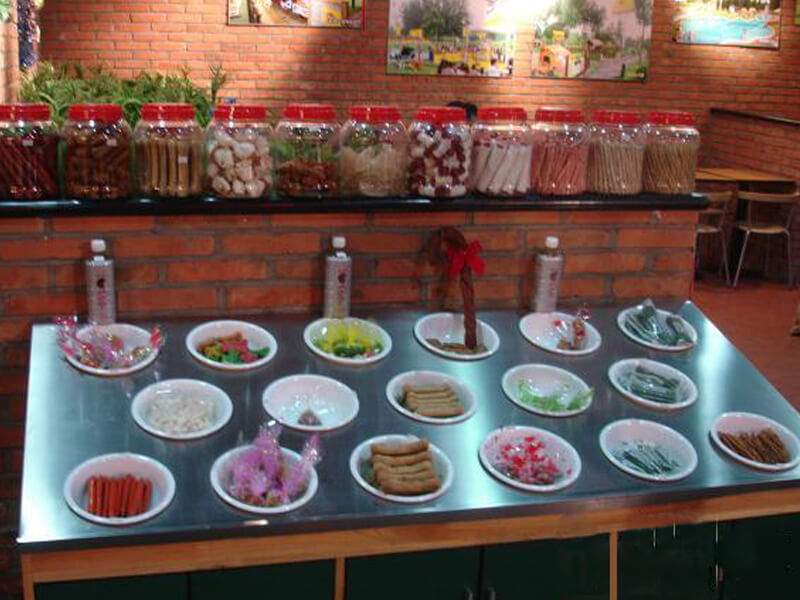 pet themed restaurant