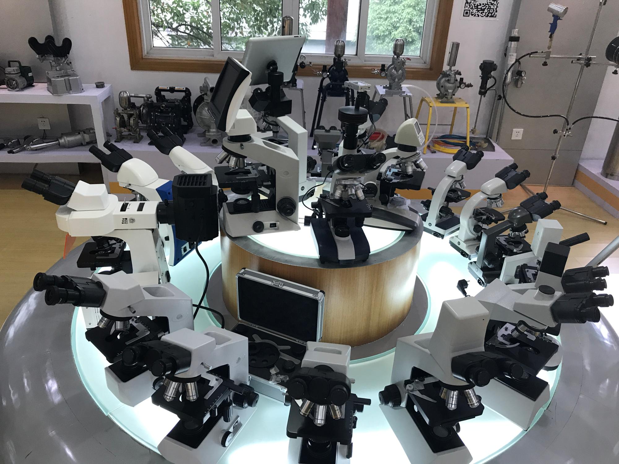 electric microscope